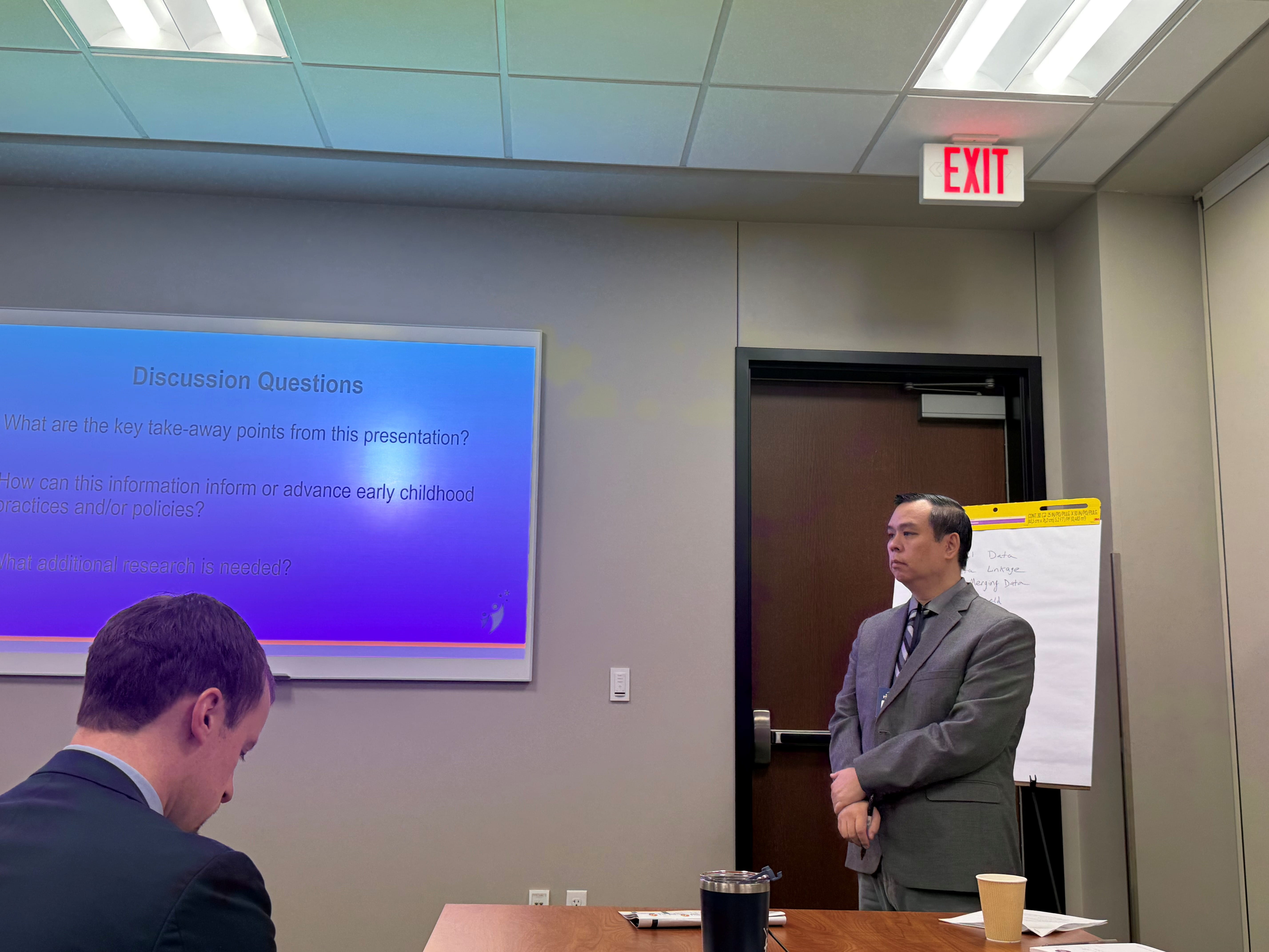 Philip Lai, a University of Nebraska at Kearney associate professor and Buffett Institute Community Chair, presenting his research
